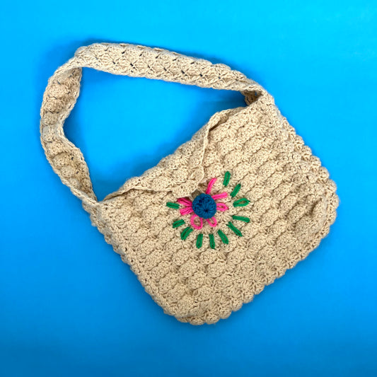 Vintage Crocheted Flower Handbag