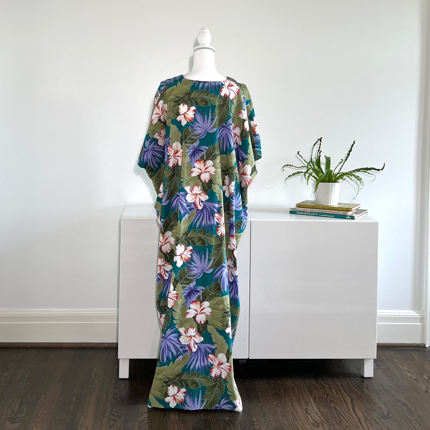 Vintage Hilo Hattie Pua Caftan